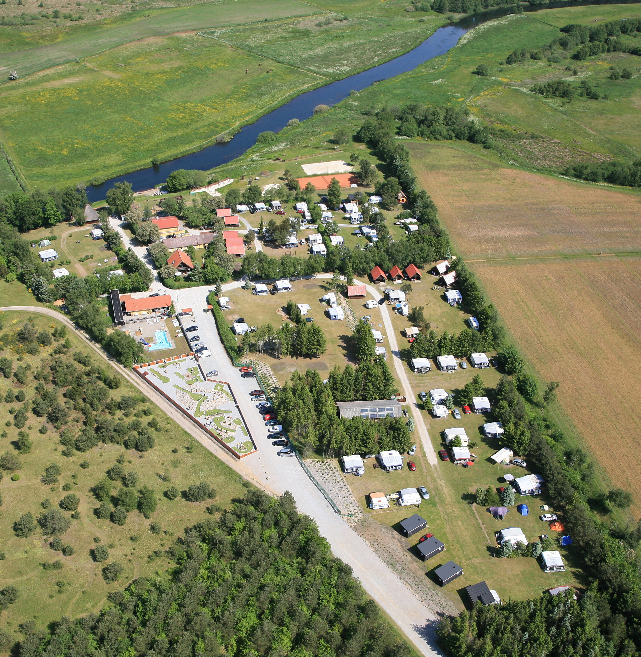 Bes g Bamsebo Camping Kano Og Fiskeri Ved Guden en bes-g-bamsebo-camping-kano-og-fiskeri-ved-guden-en